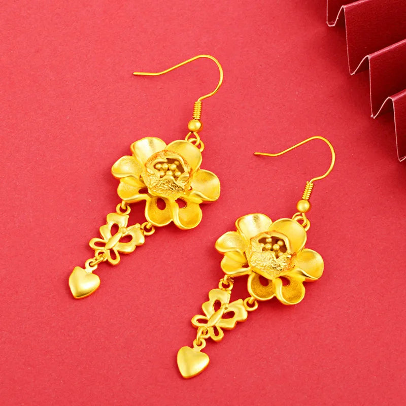 Pendientes Flor y Corazón AURFU • Elegancia Floral chapados en oro 18K