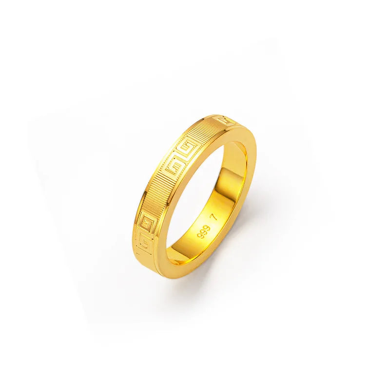Anillo Geométrico Dorado AURFU • Armonía y Equilibrio chapado en oro 18K