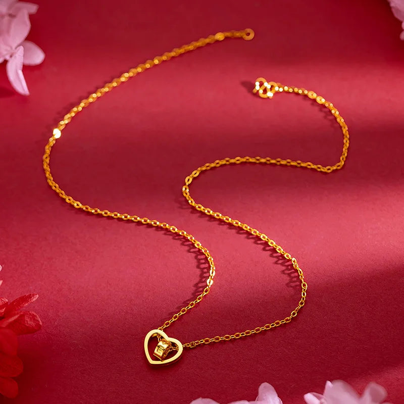 Collar Corazón Dorado AURFU • Amor Eterno chapado en oro 18K
